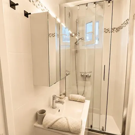 Apartmán Paris 16 Bright & Quiet 29M Apartment *
